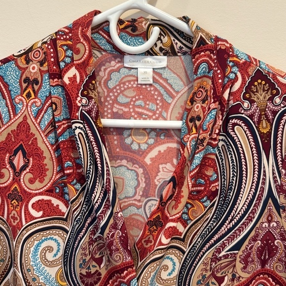 Charter Club Paisley Multicolor 3/4 sleeve V-Neck Top size XS - Picture 2 of 6